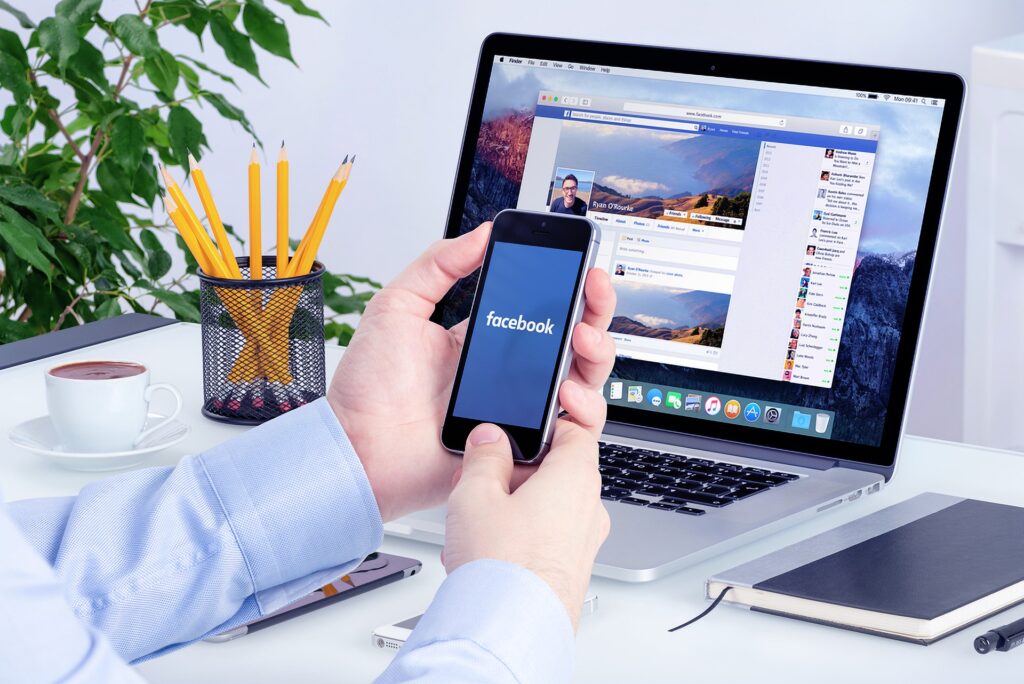 Quảng cáo hàng vi phạm chính sách Facebook